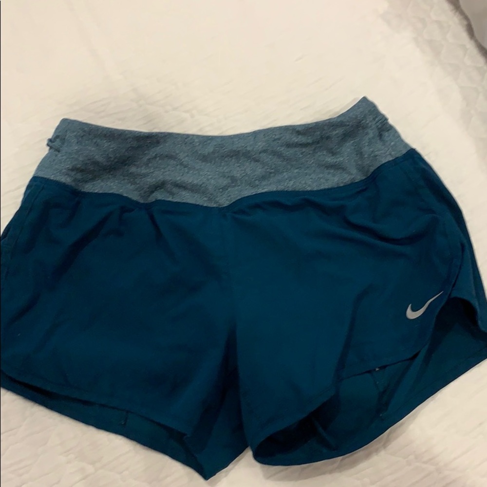 dri-fit nike shorts